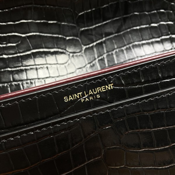 Handbags SAINT LAURENT 532750Zx size 22x16.5x5.5 cm
