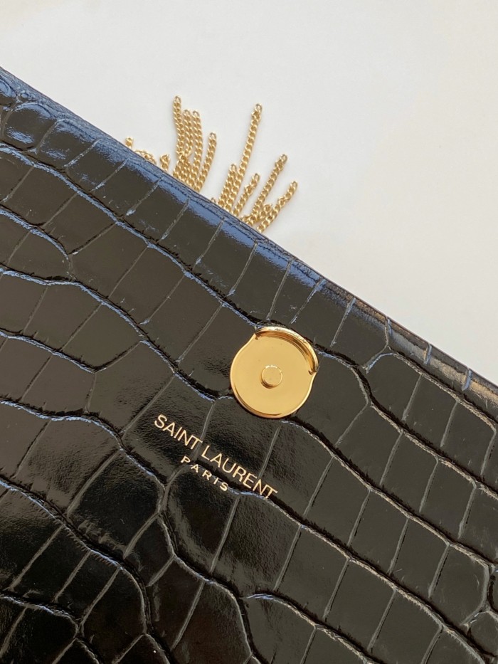 Handbags SAINT LAURENT 326078 size 24x14.5x5 cm