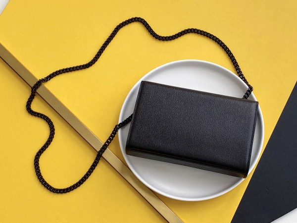 Handbags SAINT LAURENT 469390 size 20x12.5x5cm