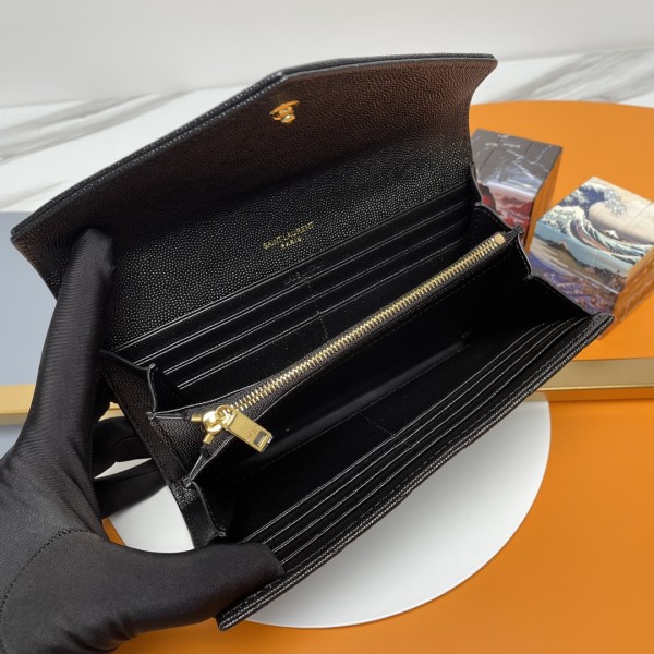 Handbags SAINT LAURENT 437469 size 19*11*3 cm