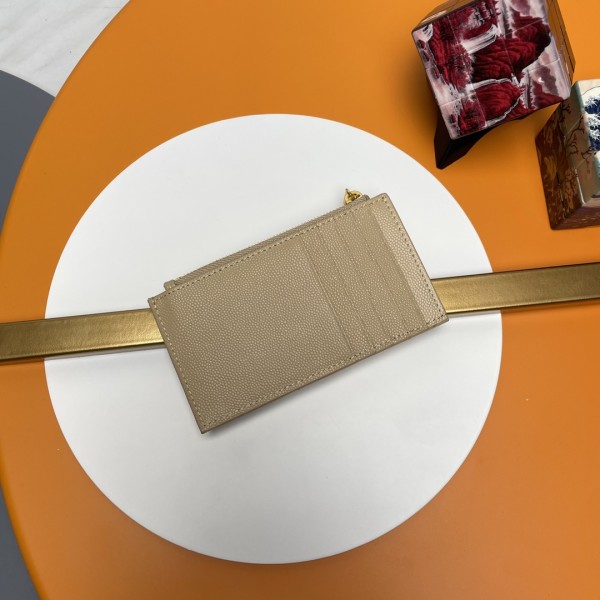 Handbags SAINT LAURENT 607915 size 13*8*2 cm