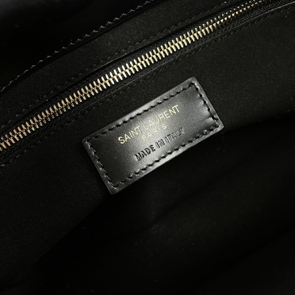 Handbags SAINT LAURENT 657228 size 25X14X6 cm