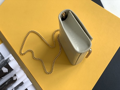 Handbags SAINT LAURENT 326078 size 24x14.5x5 cm