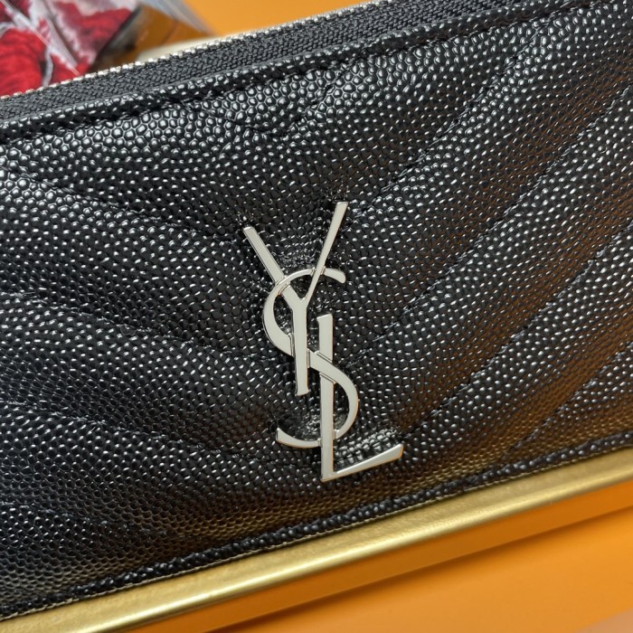 Handbags SAINT LAURENT 607915 size 13*8*2 cm