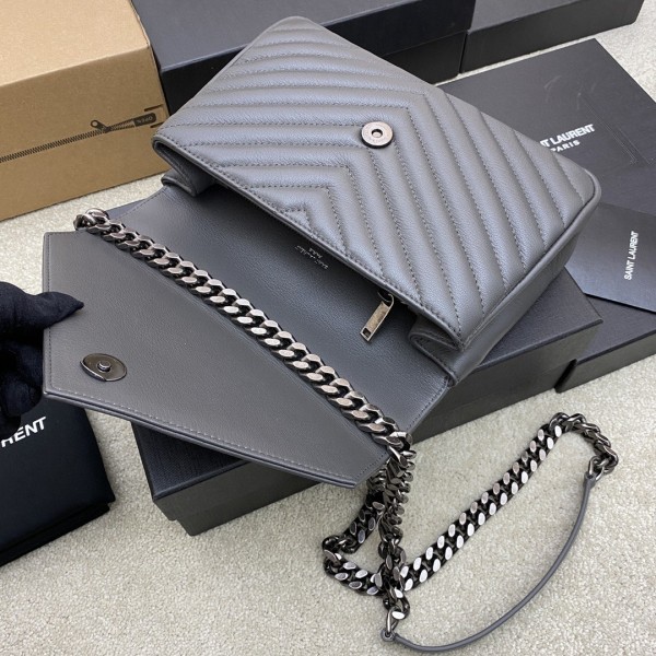 Handbags SAINT LAURENT 392737 size 24x17x6 cm