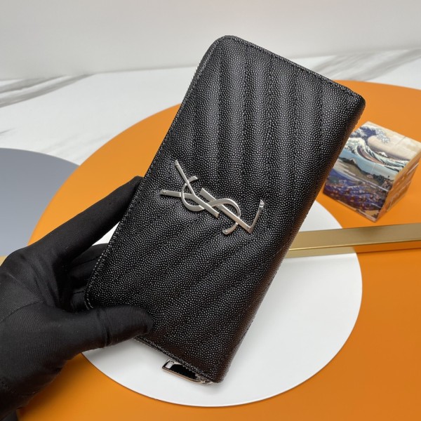 Handbags SAINT LAURENT 358094 size 19x9 cm