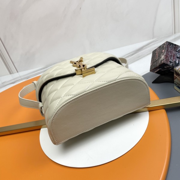 Handbags SAINT LAURENT 710080 size 19×15×8 cm