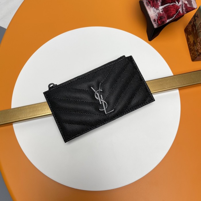 Handbags SAINT LAURENT 607915 size 13*8*2 cm