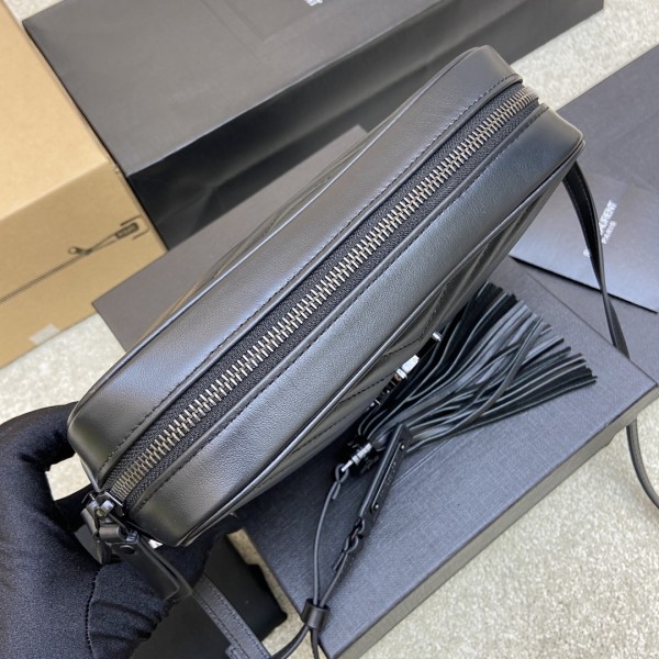 Handbags SAINT LAURENT 520534 size 23x16x6 cm