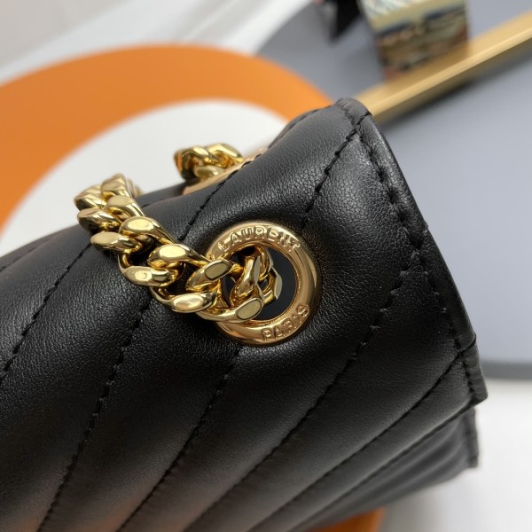 Handbags SAINT LAURENT 395827 size 24x17.5x6 cm 