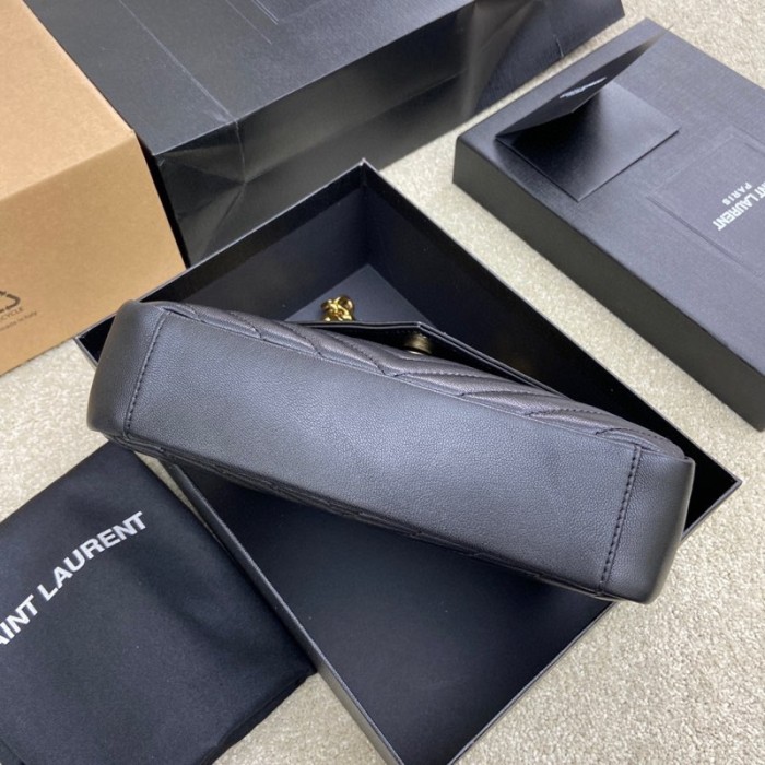 Handbags SAINT LAURENT 392737 size 24x17x6 cm