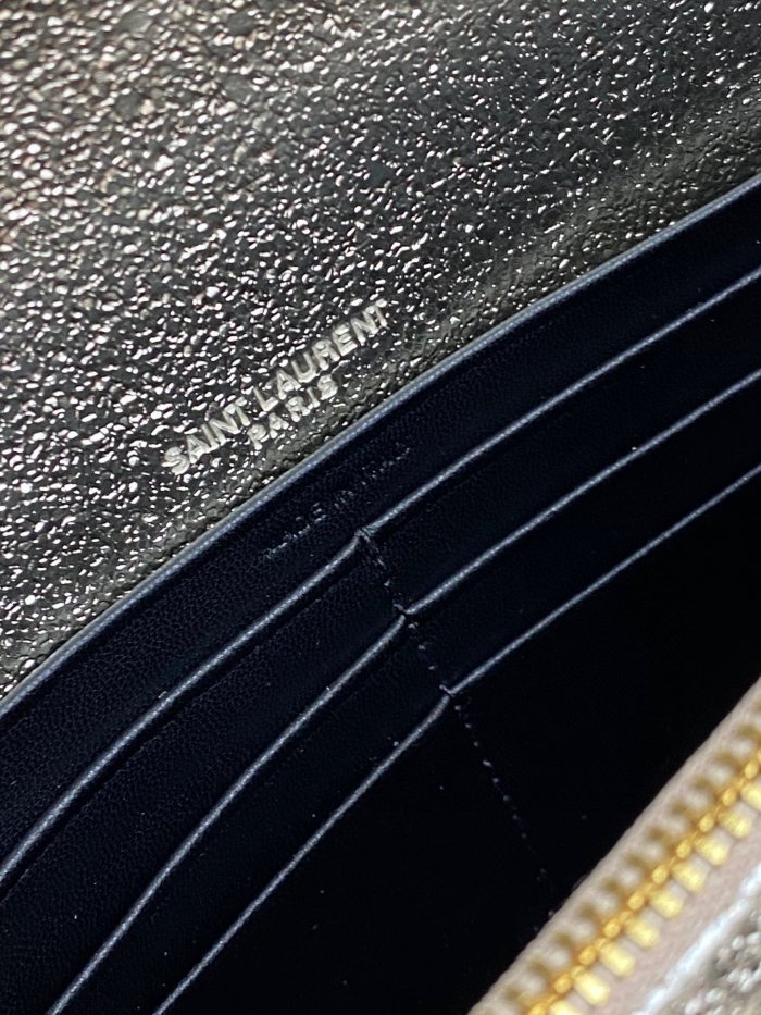 Handbags SAINT LAURENT 393953 size 19*11.5*4cm