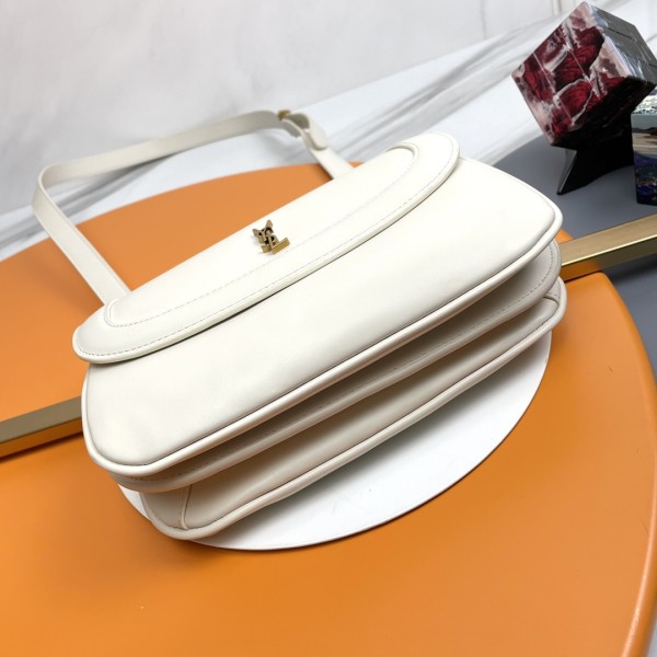 Handbags SAINT LAURENT 686742 size 23x17x4 cm