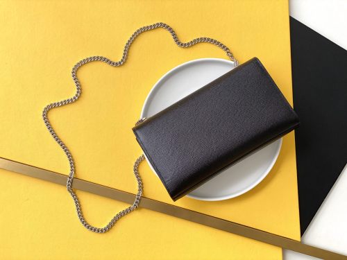 Handbags SAINT LAURENT 326078 size 24x14.5x5 cm