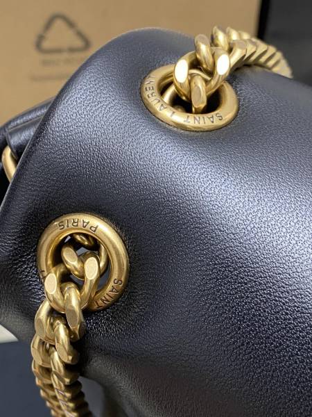 SAINT LAURENT Sheepskin Envelope Bag, Portable Crossbody Bag, Shoulder Bag Women's Black 734153-AACQO-1000 size 26*7*14 cm