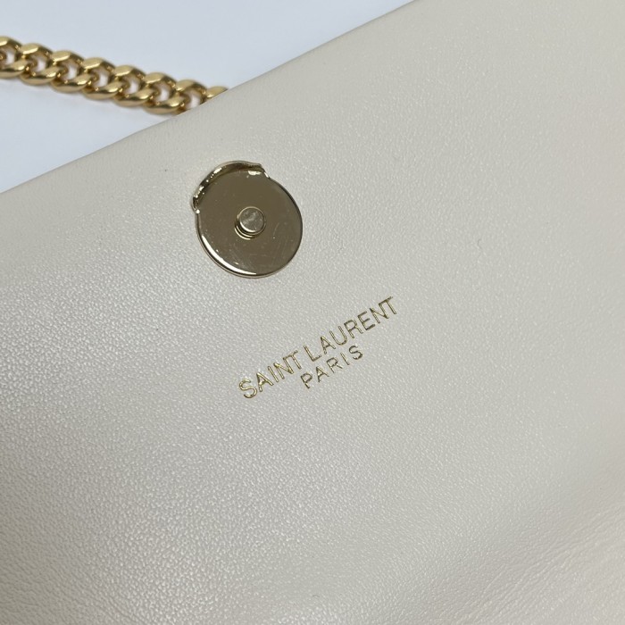 Handbags SAINT LAURENT 452159 size 19x12.5x4 cm