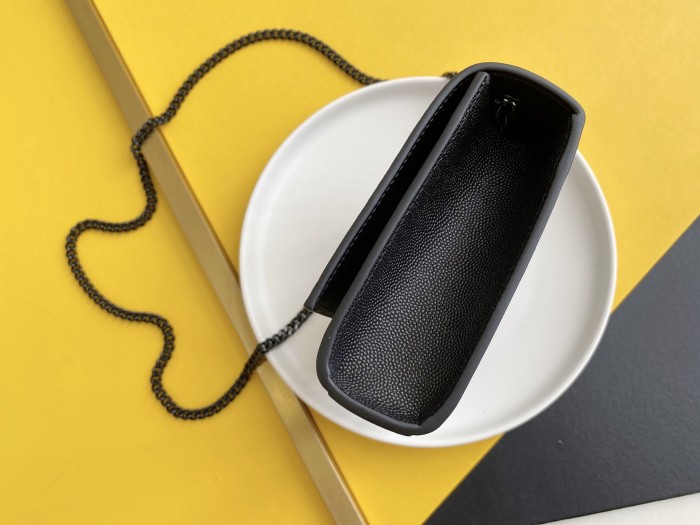 Handbags SAINT LAURENT 469390 size 20x12.5x5cm