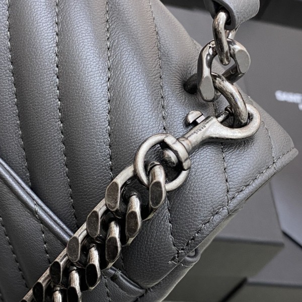 Handbags SAINT LAURENT 392737 size 24x17x6 cm