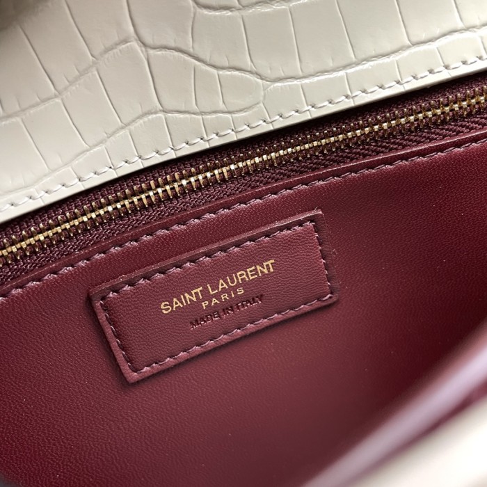 Handbags SAINT LAURENT 532750 size 22x16.5x5.5 cm