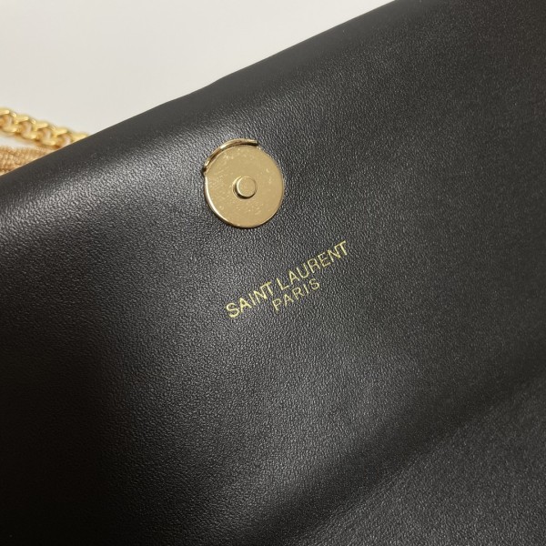 Handbags SAINT LAURENT 452159 size 19x12.5x4 cm