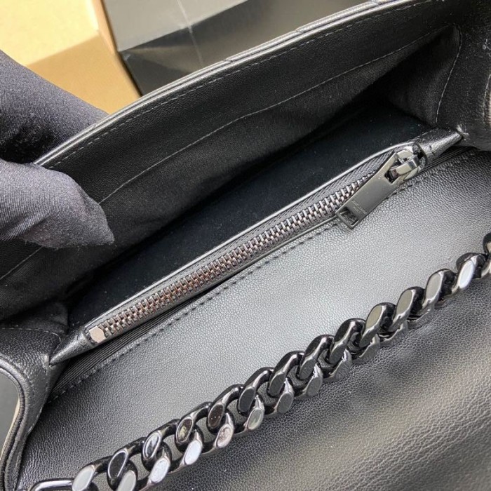 Handbags SAINT LAURENT 392737 size 24x17x6 cm