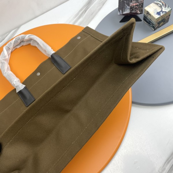 Handbags SAINT LAURENT 509415 size 48x36x16 cm