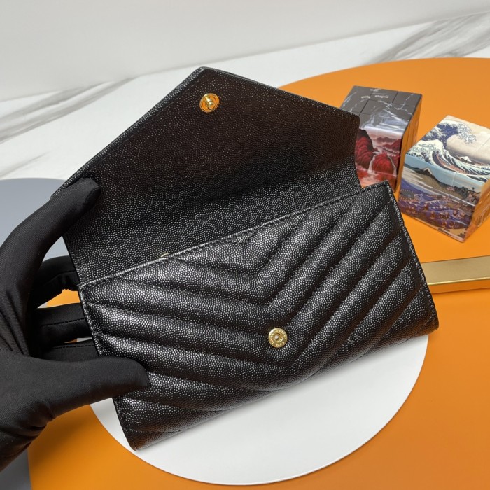 Handbags SAINT LAURENT 437469 size 19*11*3 cm