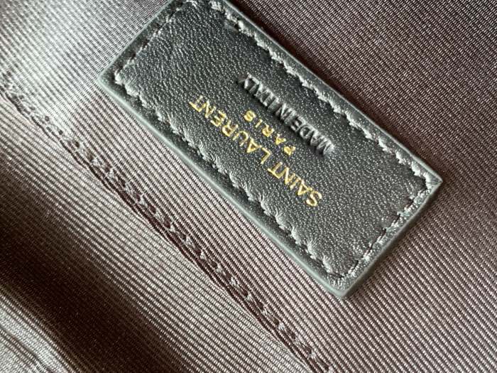 Handbags SAINT LAURENT 520534 size 23x16x6 cm