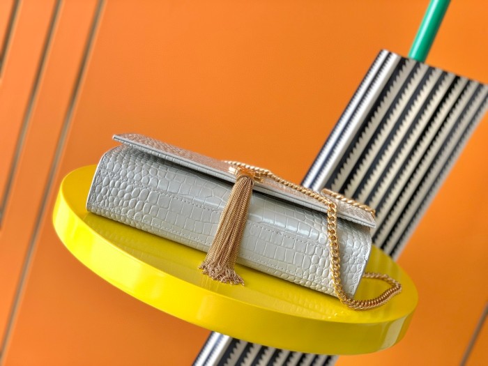 Handbags  SAINT LAURENT 354119 size 24x14.5x5.5 cm