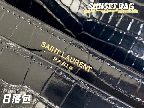 Handbags  SAINT LAURENT 442906 size 22×16×8 cm