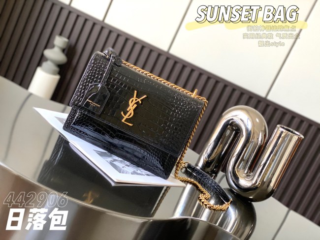 Handbags  SAINT LAURENT 442906 size 22×16×8 cm