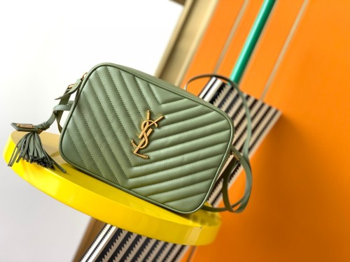 Handbags  SAINT LAURENT 520534 size 23x16x6 cm