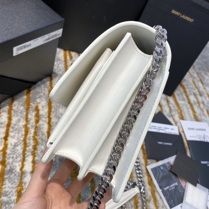 Handbags  SAINT LAURENT 442906 size 22*7.5*15.5 cm