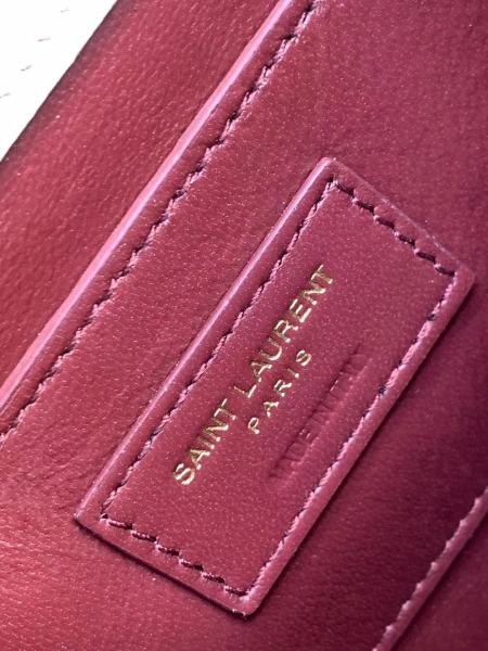 Handbags  SAINT LAURENT 602716 size 20×16×7.5 cm