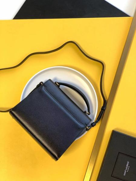 Handbags  SAINT LAURENT 602716 size 20x12.5x5 cm