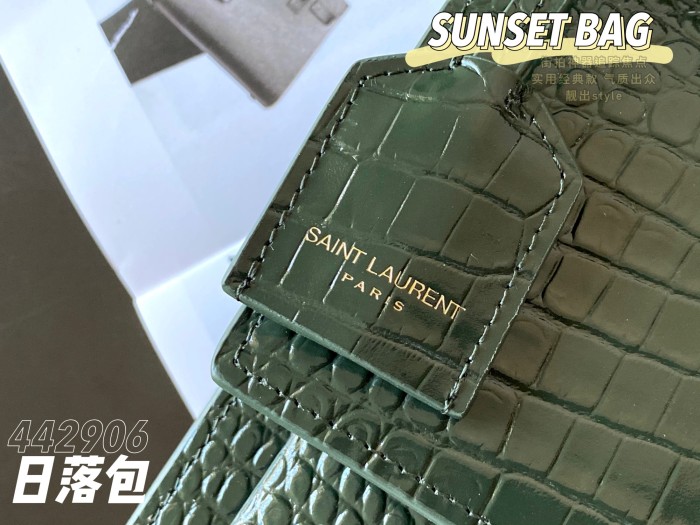 Handbags  SAINT LAURENT 442906 size 22×16×8 cm