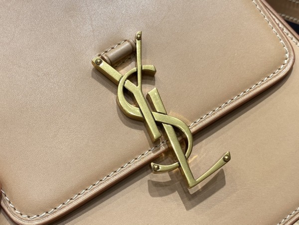 Handbags  SAINT LAURENT 668809 size 16×18x6 cm