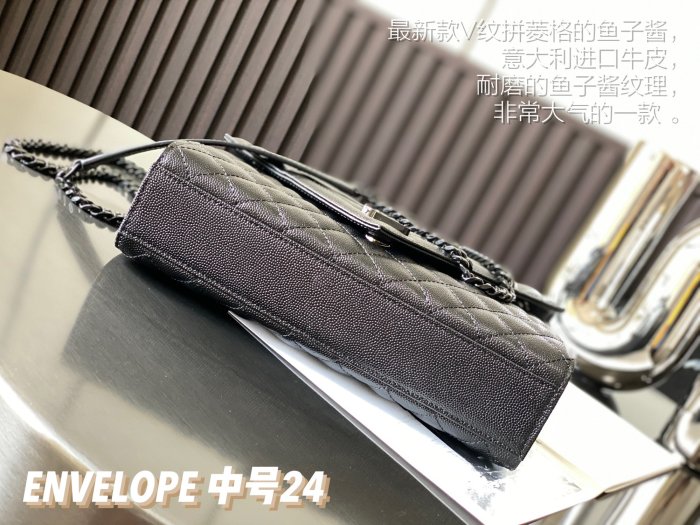 Handbags  SAINT LAURENT 428134 size 24×17.5×6 cm