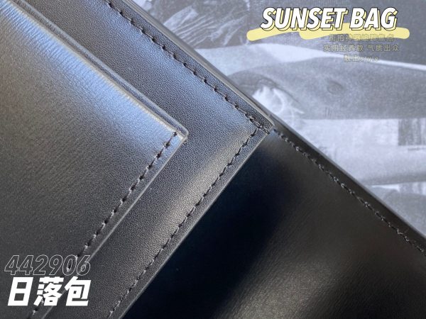 Handbags  SAINT LAURENT 442906 size 22×8×16  cm