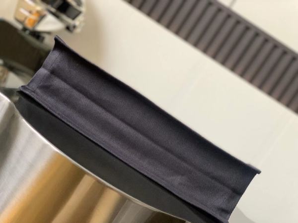 Handbags  SAINT LAURENT 509415 size 48x36x16 cm