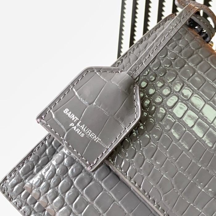 Handbags  SAINT LAURENT 442906 size 22x16x8 cm