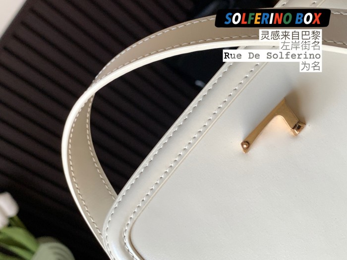 Handbags  SAINT LAURENT 634306 size 19x13x5 cm