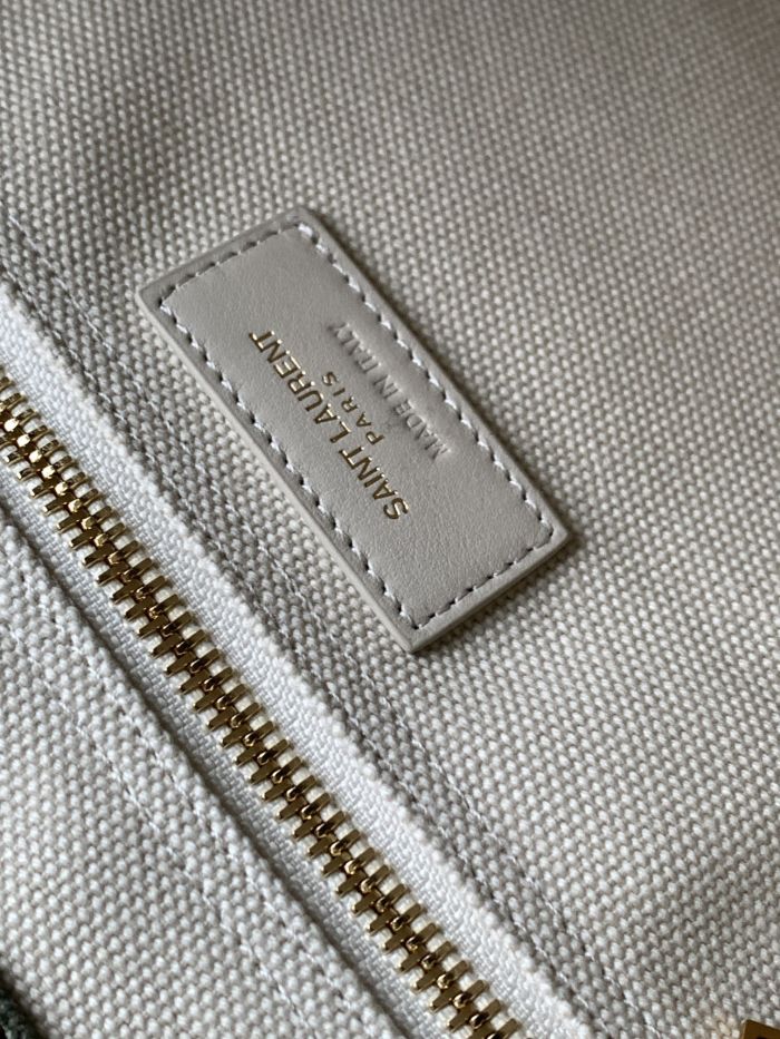 Handbags  SAINT LAURENT 617481 size 39×31×18 cm