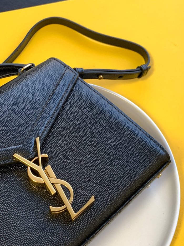 Handbags  SAINT LAURENT 578000  size 24.5x20x11.5 cm