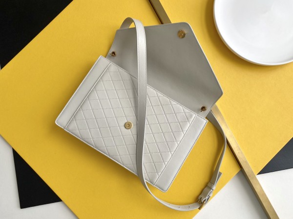 Handbags  SAINT LAURENT 668863 size 26×18×5 cm