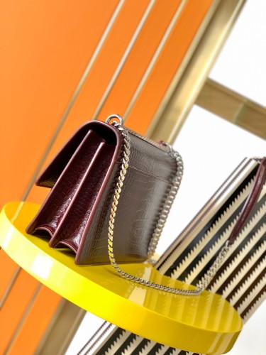 Handbags  SAINT LAURENT 442906 size 22x16x8 cm