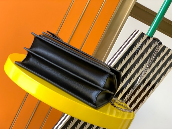 Handbags  SAINT LAURENT 442906 size 22x16x8 cm