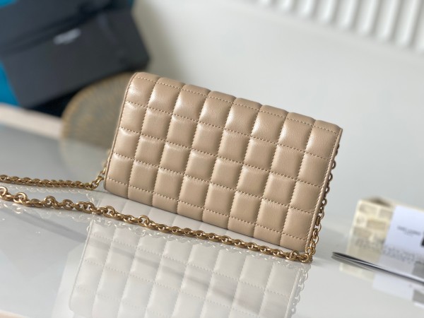 Handbags  SAINT LAURENT 738109 size 19×11×4 cm