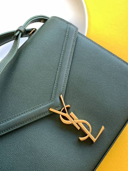 Handbags  SAINT LAURENT 578000  size 24.5x20x11.5 cm