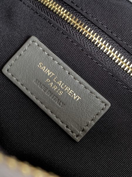 Handbags  SAINT LAURENT 459749 size 30*22*10 cm